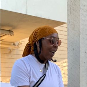 Meet your Posher, Aljanea